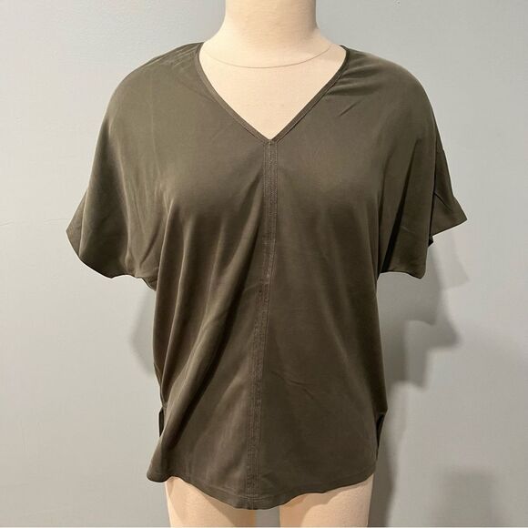 Bar III Forest Green Modal Blend Short Sleeve Dolman Top Size XS - Picture 1 of 5